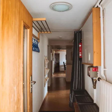 Burkhalter By Interhome Lejlighed Zweisimmen